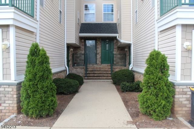 202 Rip Van Dam Ct, Montgomery Twp., NJ 08502