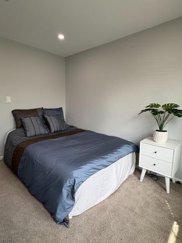 202 Rip Van Dam Ct, Montgomery Twp., NJ 08502