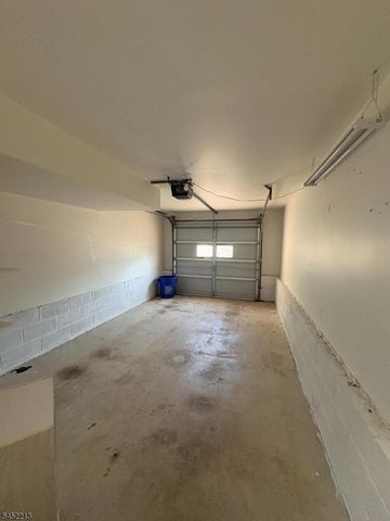 202 Rip Van Dam Ct, Montgomery Twp., NJ 08502