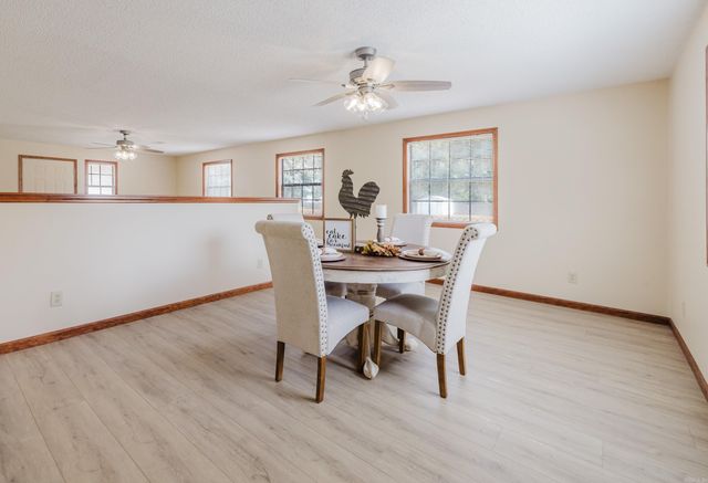 8052 Cindy Drive, Benton, AR 72019
