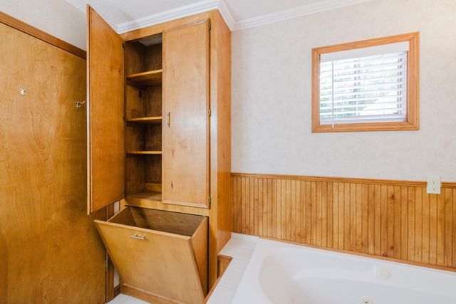 8052 Cindy Drive, Benton, AR 72019