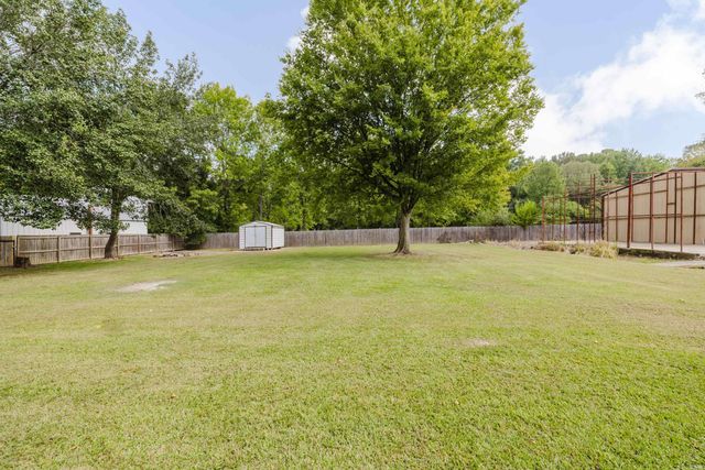 8052 Cindy Drive, Benton, AR 72019