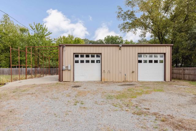 8052 Cindy Drive, Benton, AR 72019