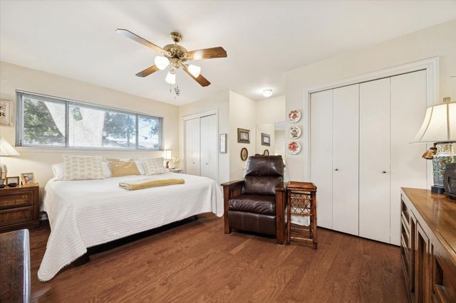 10443 Collingswood Road, La Porte, TX 77571