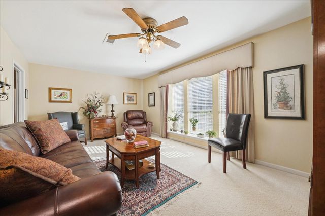 10443 Collingswood Road, La Porte, TX 77571