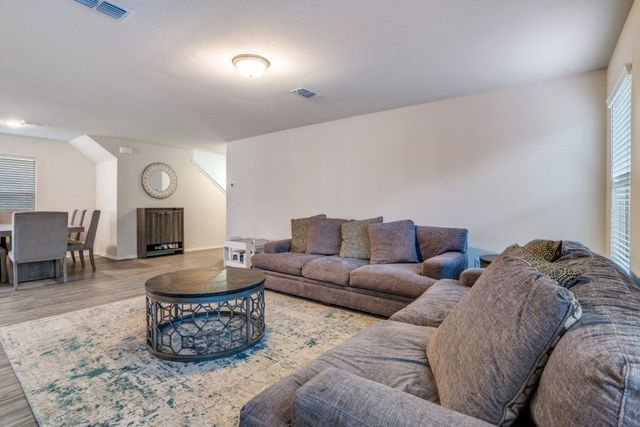 404 Glendale Drive, Van Alstyne, TX 75495