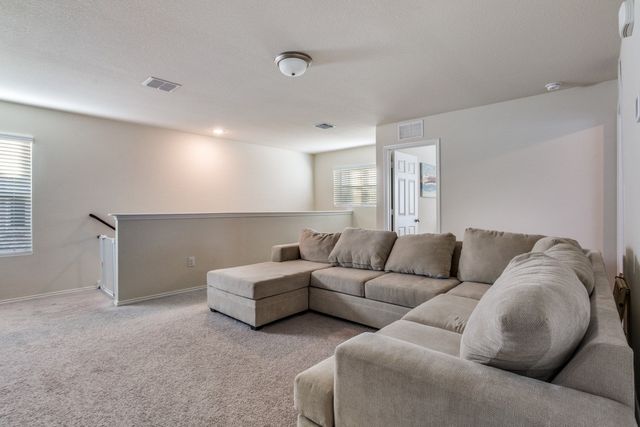 404 Glendale Drive, Van Alstyne, TX 75495