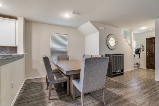 404 Glendale Drive, Van Alstyne, TX 75495