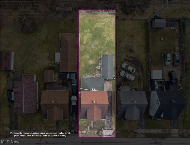 983 Garden Street NW, Warren, OH 44485