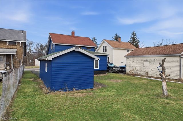 983 Garden Street NW, Warren, OH 44485