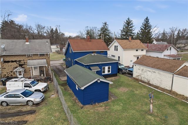 983 Garden Street NW, Warren, OH 44485