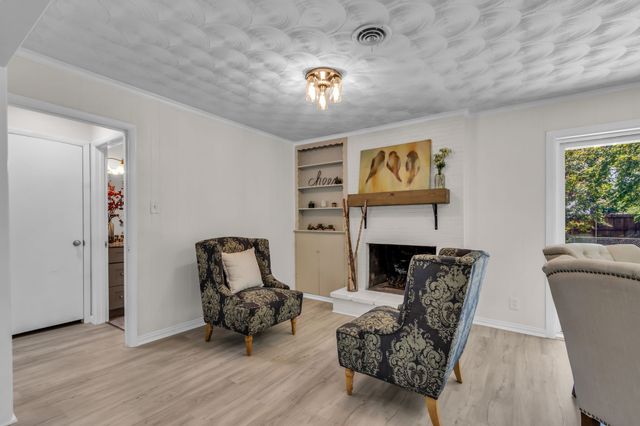 3010 Topaz Lane, Farmers Branch, TX 75234