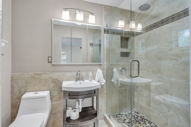 3010 Topaz Lane, Farmers Branch, TX 75234