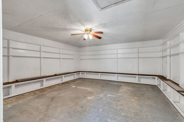 3010 Topaz Lane, Farmers Branch, TX 75234