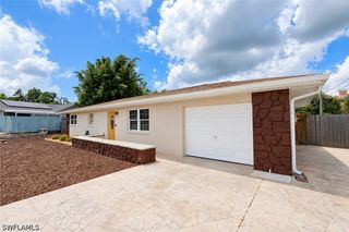 18386 Ostego DR, Fort Myers, FL 33967