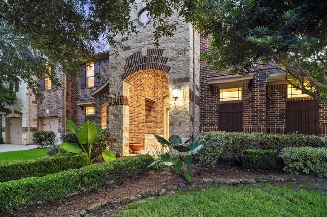 2 Trento Turn Drive, Missouri City, TX 77459