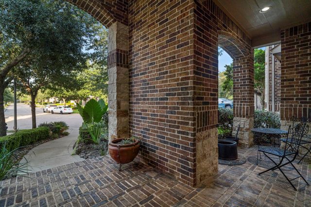 2 Trento Turn Drive, Missouri City, TX 77459