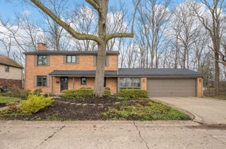 703 Comings Avenue, St. Joseph, MI 49085