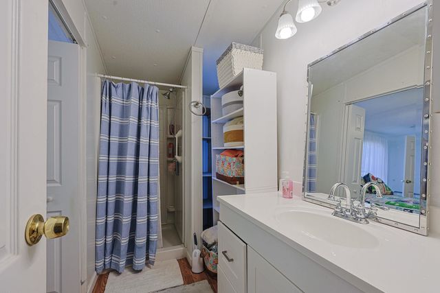 11 Spinnaker Ln., Murrells Inlet, SC 29576