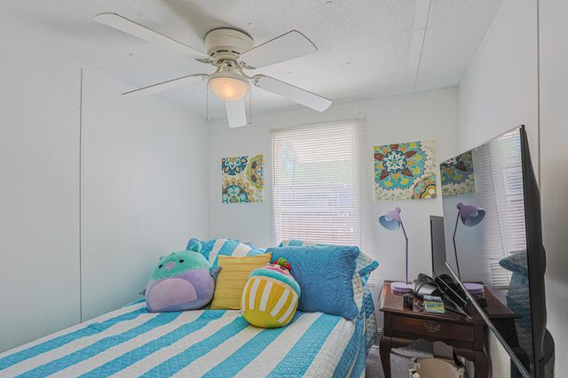 11 Spinnaker Ln., Murrells Inlet, SC 29576