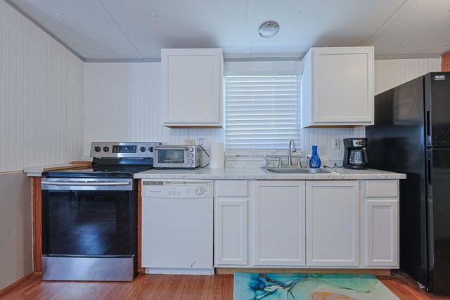 11 Spinnaker Ln., Murrells Inlet, SC 29576
