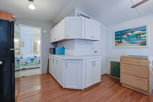 11 Spinnaker Ln., Murrells Inlet, SC 29576