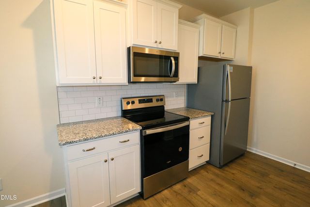 152 Springtooth Drive, Zebulon, NC 27597