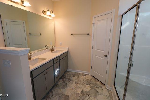 152 Springtooth Drive, Zebulon, NC 27597