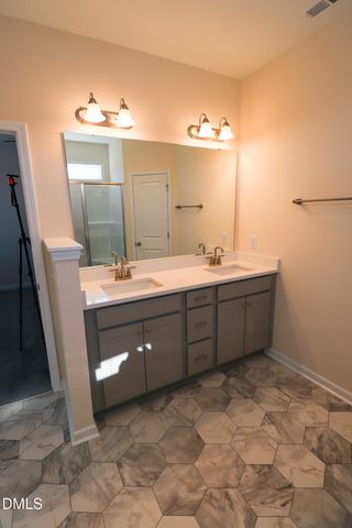 152 Springtooth Drive, Zebulon, NC 27597