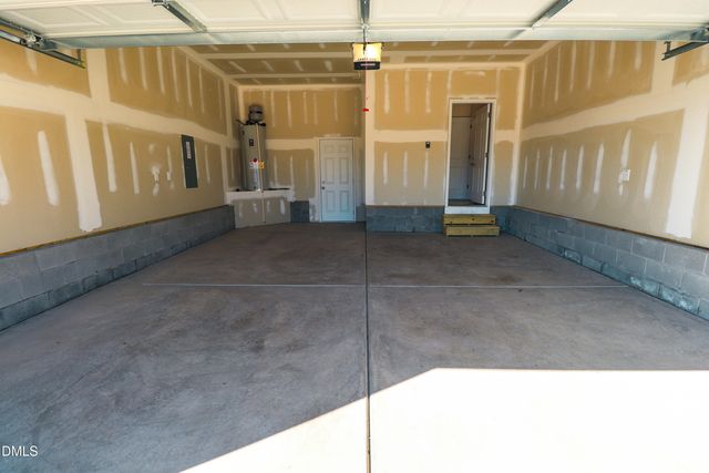 152 Springtooth Drive, Zebulon, NC 27597