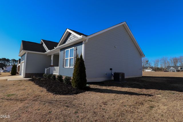 152 Springtooth Drive, Zebulon, NC 27597