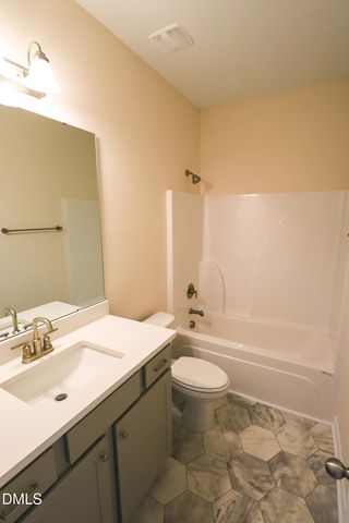 152 Springtooth Drive, Zebulon, NC 27597