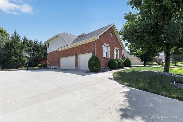 29 Fairwood Court, Miamisburg, OH 45342