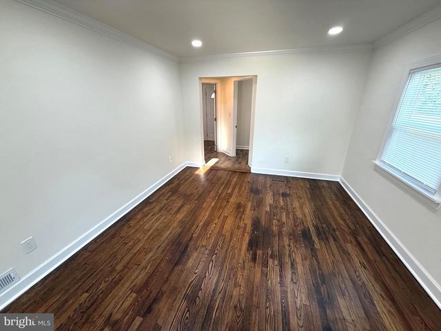 407 W SUMMIT AVE, Wilmington, DE 19804
