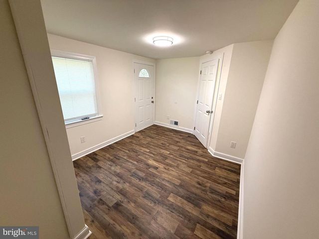 407 W SUMMIT AVE, Wilmington, DE 19804