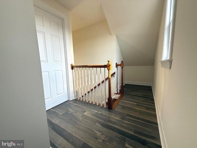 407 W SUMMIT AVE, Wilmington, DE 19804