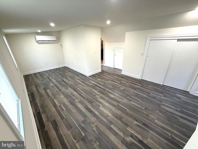 407 W SUMMIT AVE, Wilmington, DE 19804