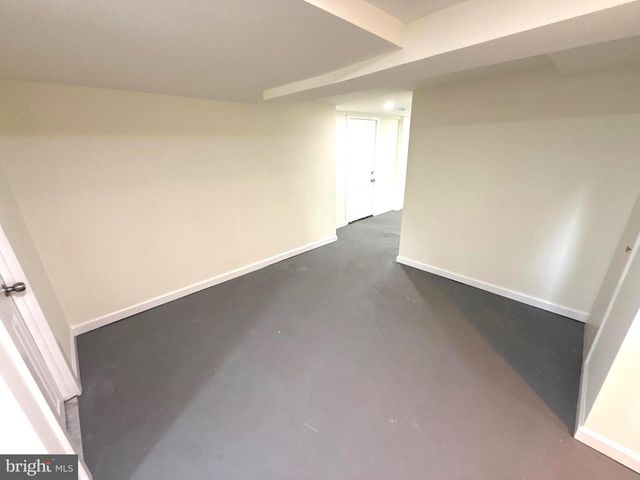 407 W SUMMIT AVE, Wilmington, DE 19804