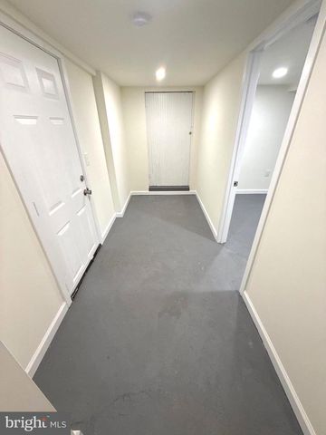 407 W SUMMIT AVE, Wilmington, DE 19804