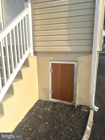 407 W SUMMIT AVE, Wilmington, DE 19804