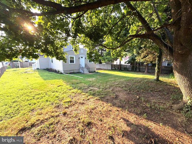 407 W SUMMIT AVE, Wilmington, DE 19804