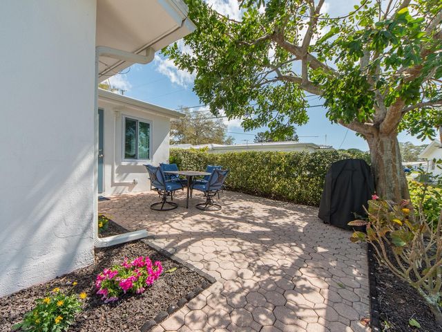 14104 88TH AVENUE, Seminole, FL 33776