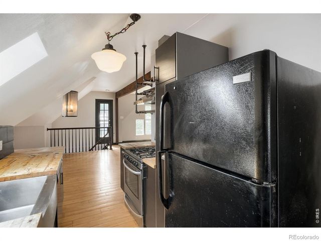 2929 Curtis Street, Denver, CO 80205