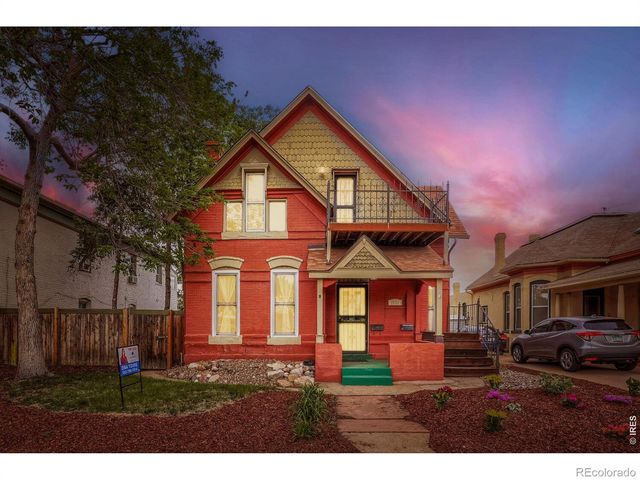 2929 Curtis Street, Denver, CO 80205