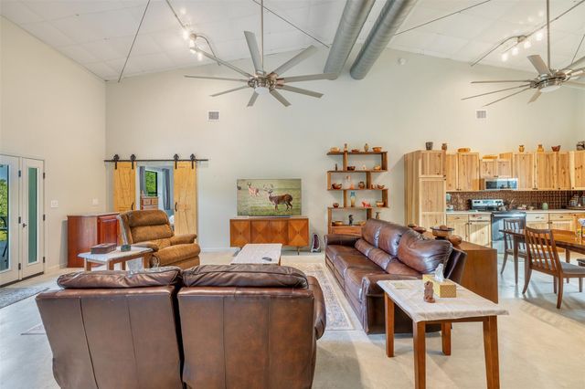12374 Cr 414, Somerville, TX 77879