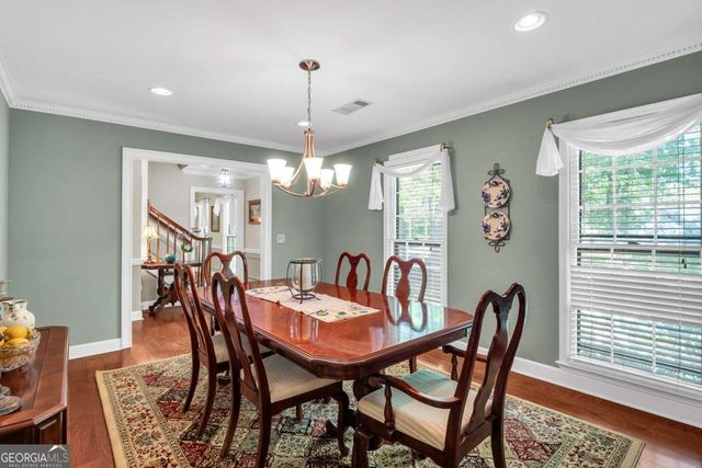 4702 Sequoia Drive SW, Lilburn, GA 30047