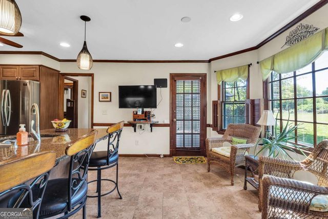 4702 Sequoia Drive SW, Lilburn, GA 30047