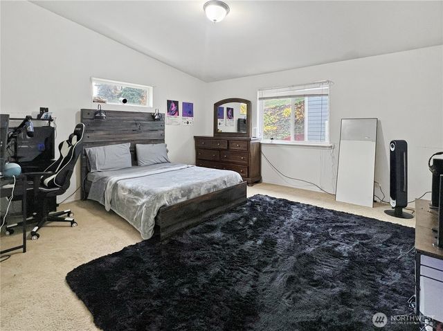 1100 9th Avenue, Milton, WA 98354