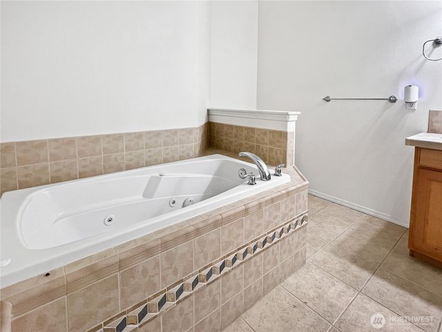 1100 9th Avenue, Milton, WA 98354