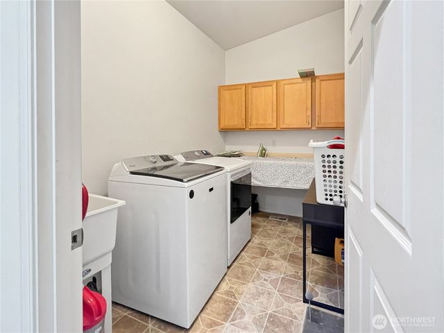 1100 9th Avenue, Milton, WA 98354